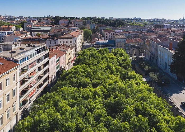 Giardini Penthouse Pula