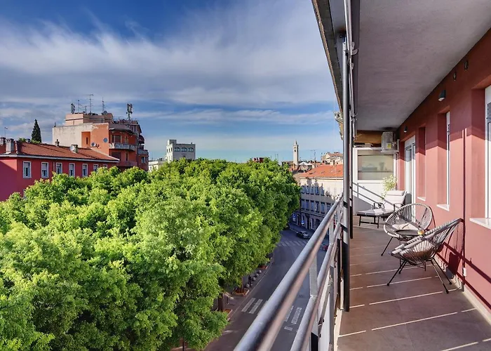 Giardini Penthouse Apartamento Pula